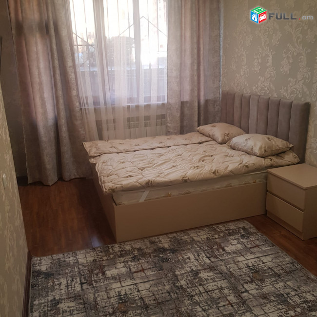 3  Սենյականոց  բնակարան  Ռայկոմ