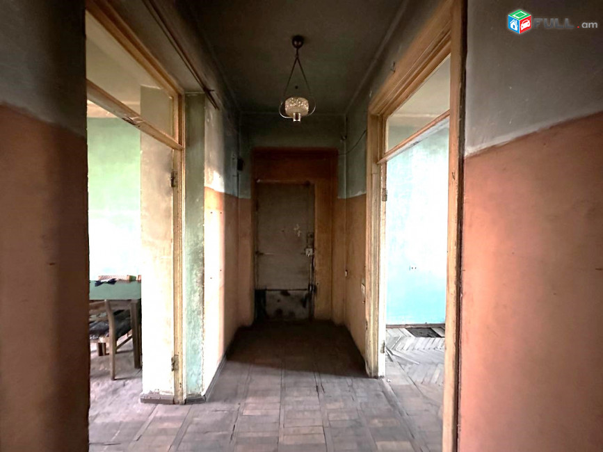 Վաճառվում է արևկող, լուսավոր բնակարան։ For sale կոդ C1781