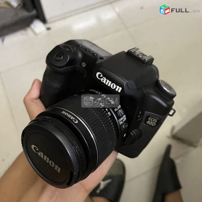 Canon EOS 40D Body.18-55 lens.