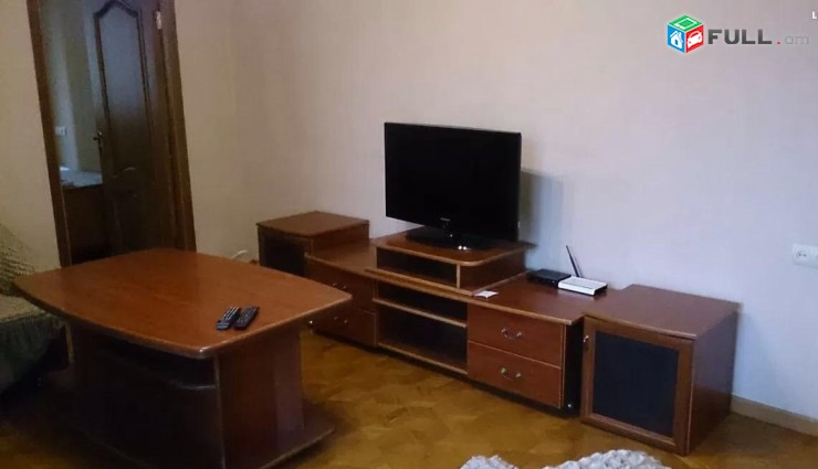Vardzov e trvum 3 senyakanoc bnakaran kentronum