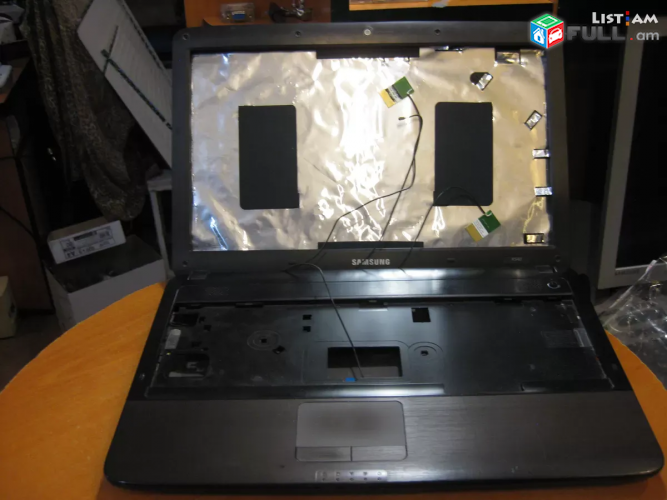 Samsung R540 Korpus Pahestamas - նոթբուքի պահեստամասեր notbook parts