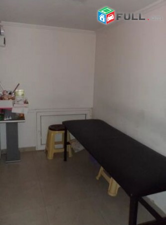 180 qm komercion taracq Komitasi poxotayum, arajin gic