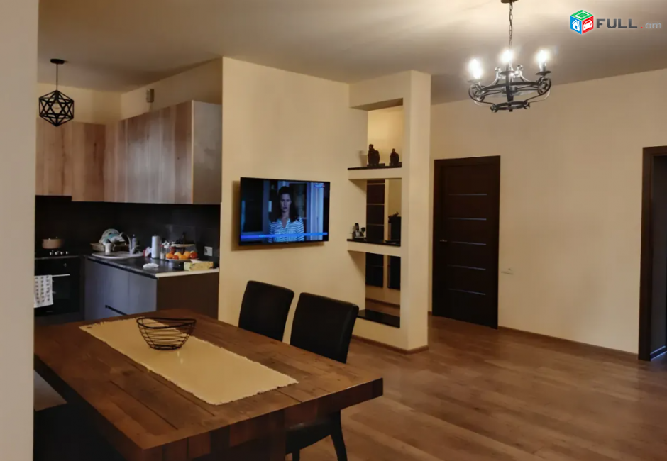 H0976 Բնակարան Կոմիտասում