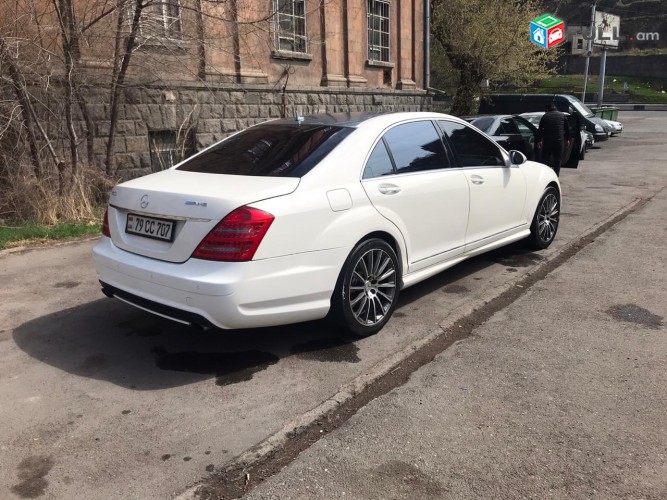 Прокат,.ավտովարձույթ-Առաջարկում ենք հարսանեկան շքեղ մեքենաներ