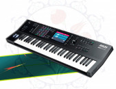 AKAI Professional MPCKey61 - Studio Workstation Keyboard Controller - midi kantroler