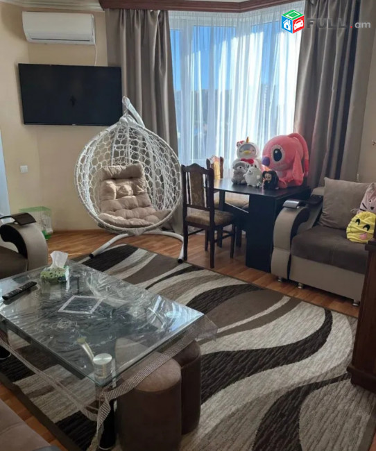 Գեղեցիկ բնակարան 