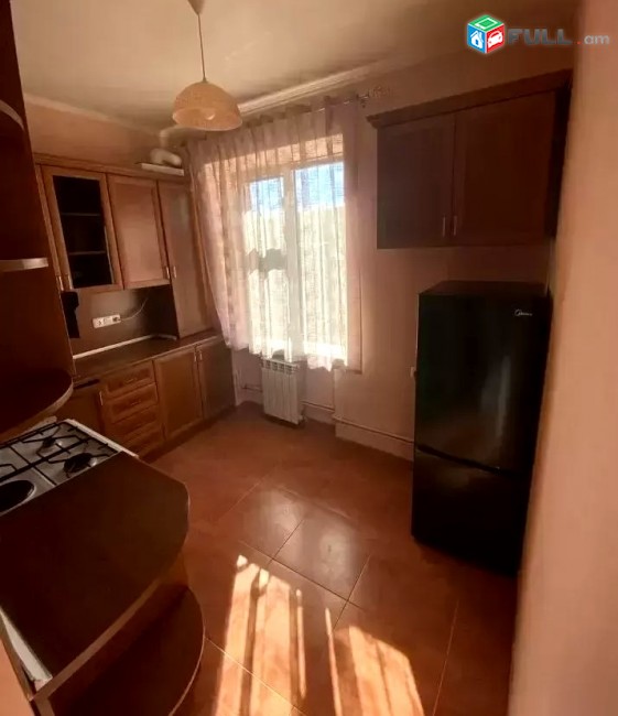 Կահավորված 3 սենյակ Մաշտոցի պողոտայում ԿՈԴ 1258 