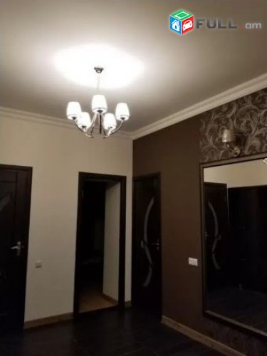 Վարձով 3 սեն, 70ք / մ կենտրոնում կոդ AC20156