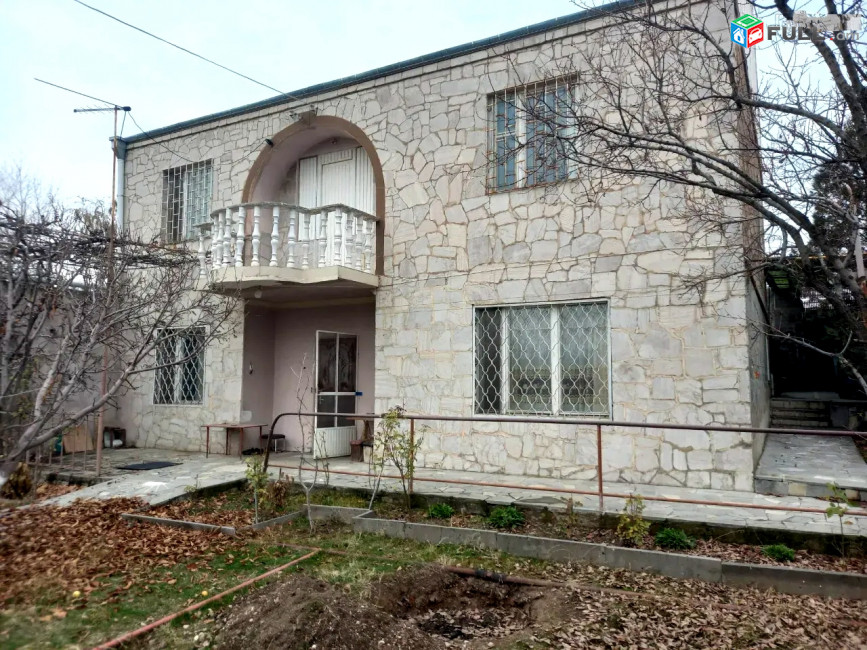 Հիանալի Առանձնատուն. Պտղնիում Հիանալի Առանձնատուն. MG073