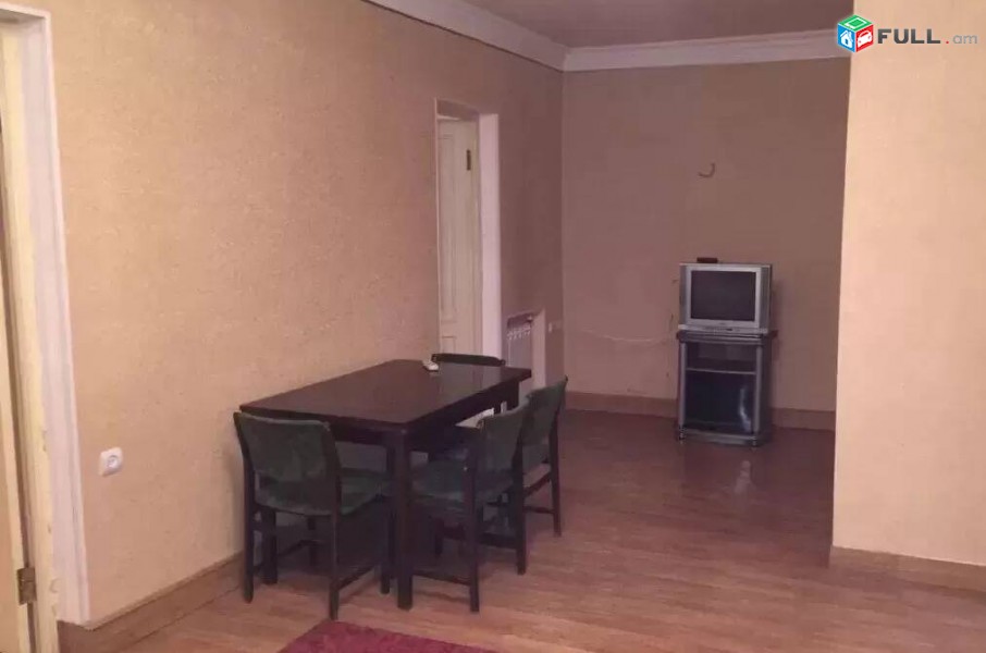 3 սենյականոց բնակարան Բաբայան փողոցում, 90 ք.մ., կապիտալ վերանորոգված, քարե շենք