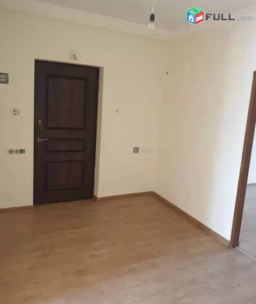 3 սենյականոց բնակարան Կոմիտասի պողոտայում, 92 ք.մ., 4/7 հարկ, կոսմետիկ վերանորոգում