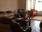 2 սենյականոց բնակարան Նալբանդյան փողոցում, 72 ք.մ., 3/5 հարկ, կապիտալ վերանորոգված, քարե շենք
