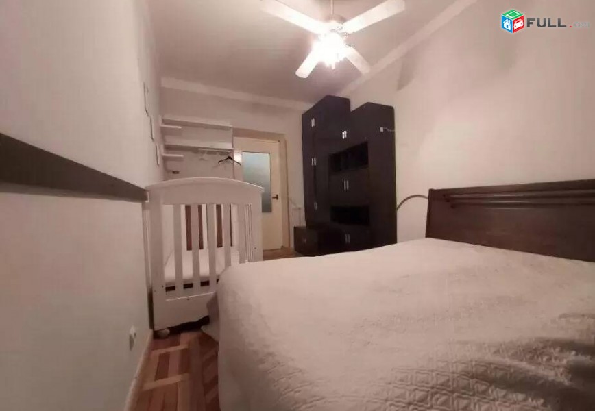 2 սենյականոց բնակարան Վահրամ Փափազյան փողոցում, 56 ք.մ., նախավերջին հարկ, կապիտալ վերանորոգված
