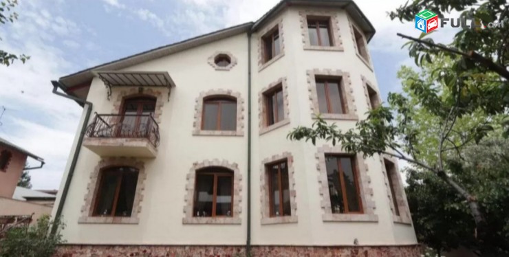 Շքեղ առանձնատուն բոլոր տեսակի առիթներ անցկացնելու համար 