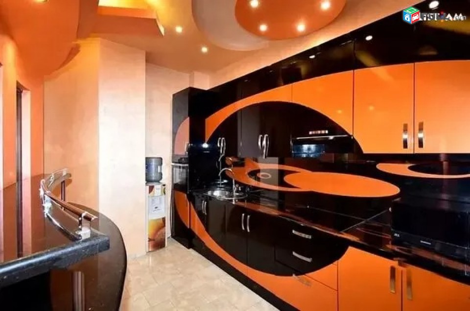 Կոդ 51826  Հյուսիսային պողոտա 3 սենյականոց բն, Northen Av.
