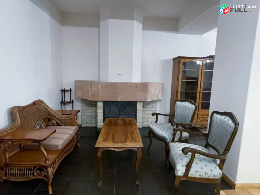 Կոդ 73162  Բուզանդի փողոց 4 սենյականոց բն 2 սանհանգույց