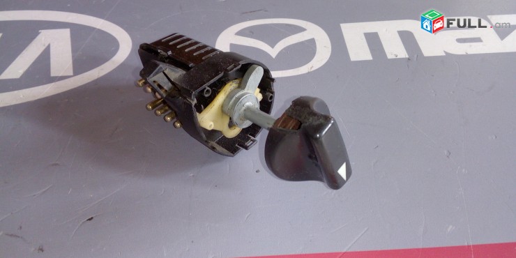 PEJI REGULYATR MERCEDES BENZ W124 / W140 1248202310 Блок управления печкой.