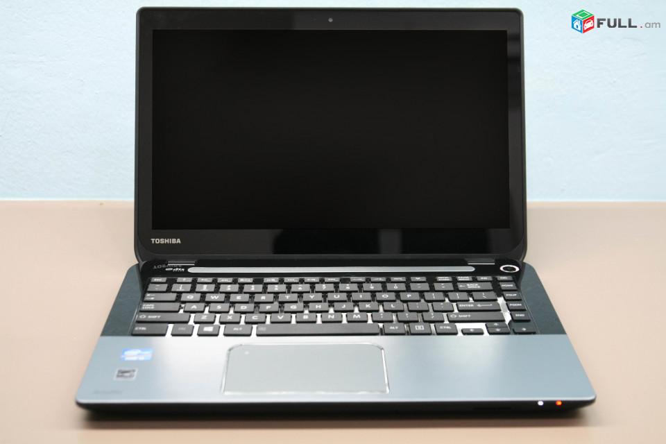 Тoshiba Satellit CPU i3 RAM 8GB SSD120GB