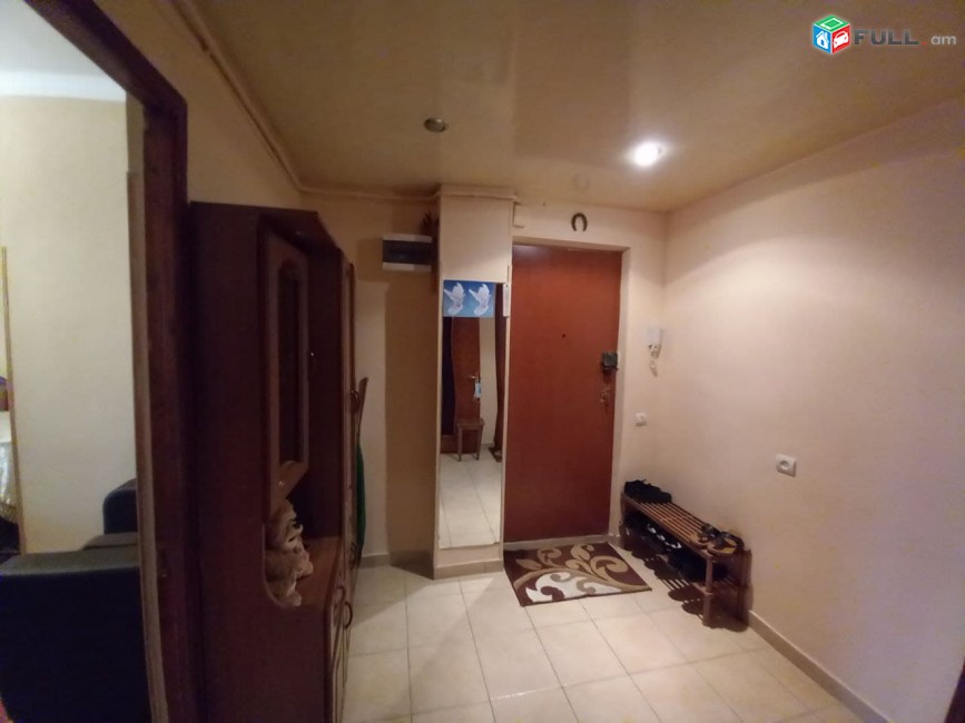 ASH423????Վաճառվում է 2 սենյականոց  բնակարան՝ 64քմ. մակերեսով, 9 հարկանի շենքի 8-րդ հարկում: