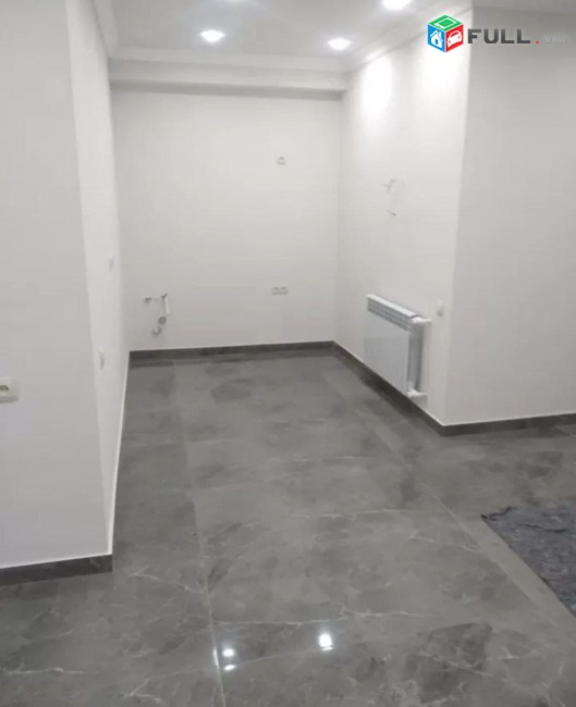 SG570 Վաճառվում է բնակարան Կենտրոն, Վարդանանց փողոց