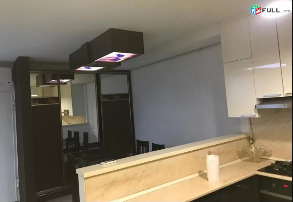 LA01306 Վարձով 4 սենյականոց բնակարան Վազգեն Սարգսյանի փողոց , Piazza Grande մոտ