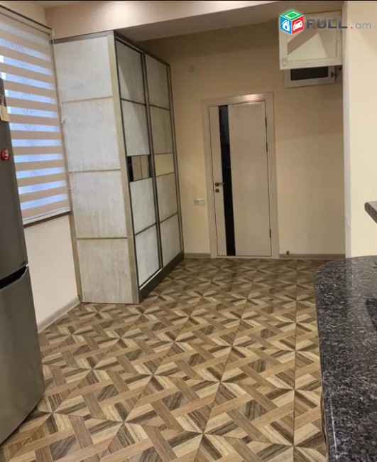 LA01490 Վարձով 3 սենյականոց բնակարան Պարույր Սևակ , Երազ այգու հարևանությամբ