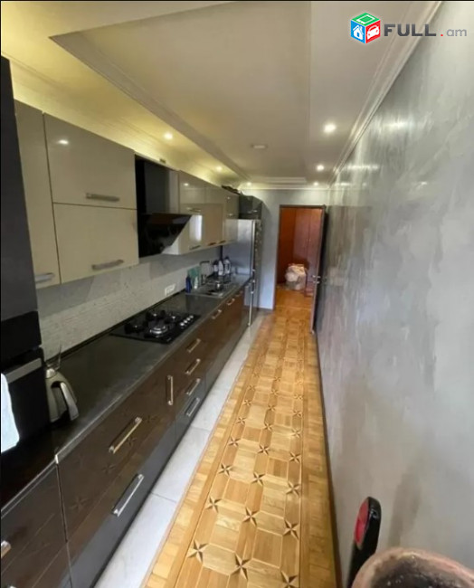 LA03679 Վարձով 2 սենյականոց բնակարան Պարոնյան ,Մաշտոց փակ շուկայի հարևանությամբ
