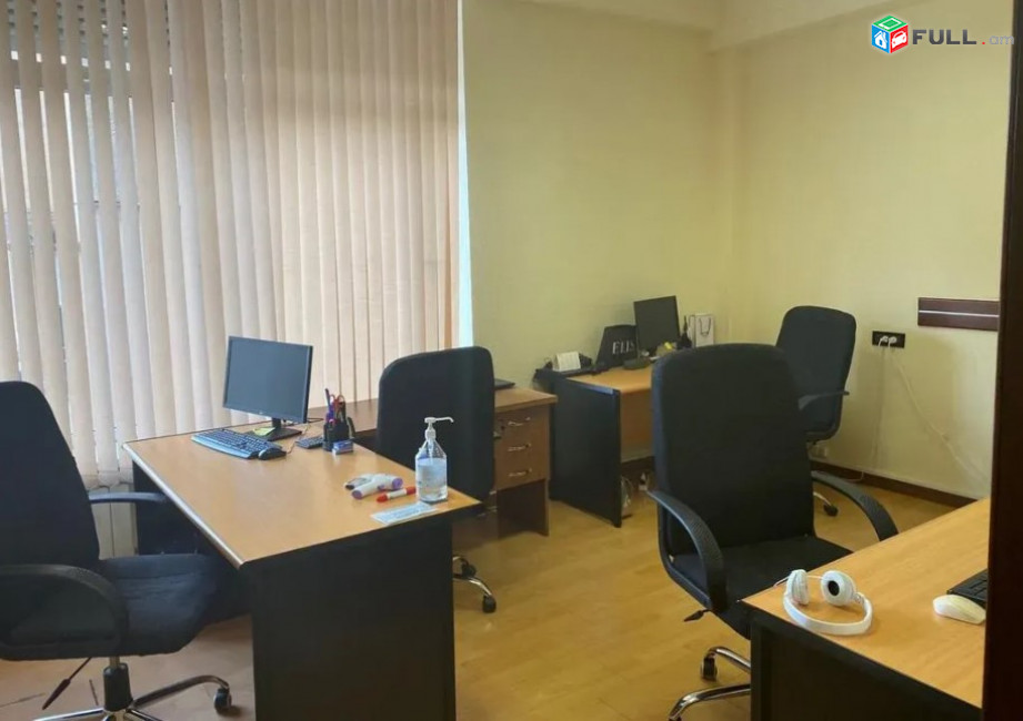 LA04120 Վարձով 160 քմ տարածք Տերյան փողոցում նորակառույց շենքի տակ
