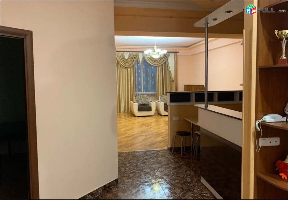 LA04183  Վարձով 4 սենյակնաոց բնակարան Սարյան փողոց , նորակառույց շենք