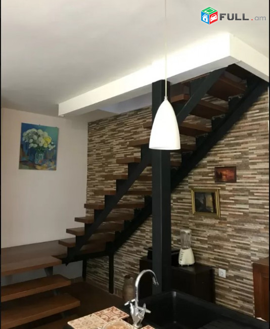 LA04200 Վարձով 5 սենյականոց առանձնատուն Նորք Մարաշում 