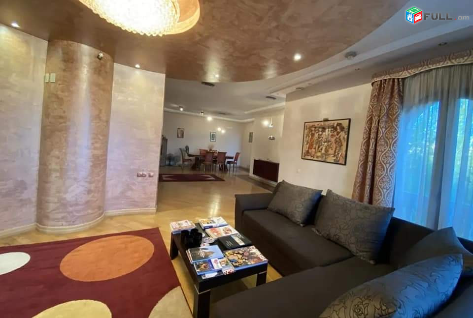 LA04250  Օրավարձով 7 սենյականոց առանձնատուն Ուլնեցի փողոցում  , Բաբայան 