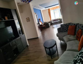 LA04319 Օրավարձով  4 սենյականոց բնակարան Արամի փողոց , նորակառույց շենք