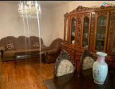 LA04344 Վարձով 3 սենըականոց բնակարան Վարդանանց փողոց , Գնունի 