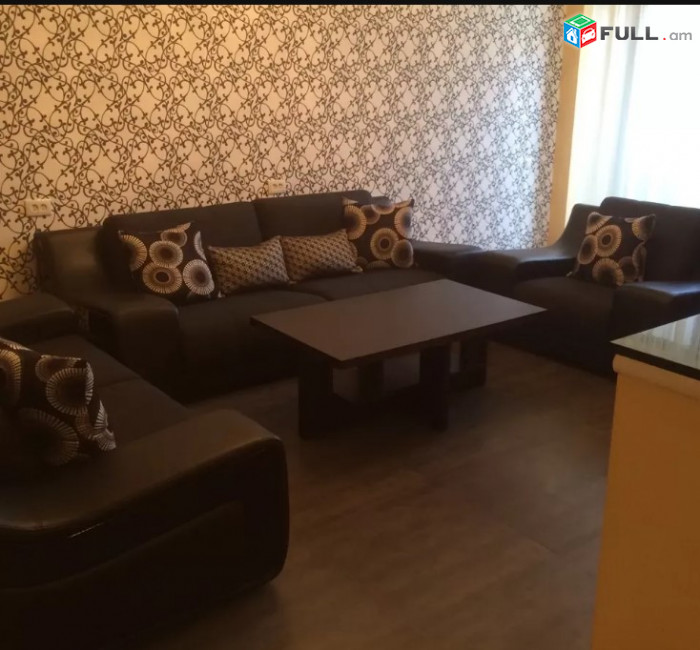 LA04478 Վարձով 3 սենյականոց բնակարան  Գյուլբենկյան փողոց , նորակառույց 
