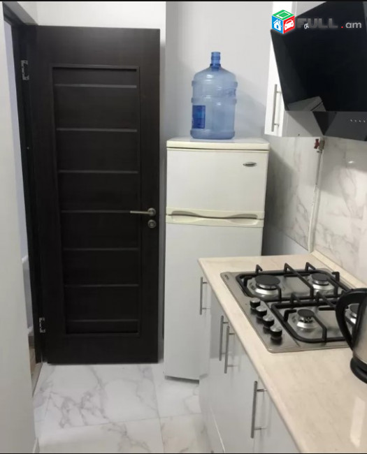LA04599  Վարձով 115 քմ գրասենյակային տարածք Եղիշե Չարենցի փողոցում կենտրոնում