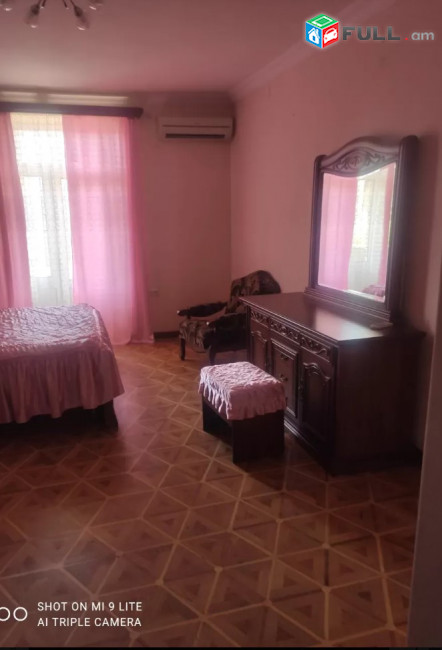LA04967  Վարձով 3 սենյականոց բնակարան Մոսկովյան փողոցում 