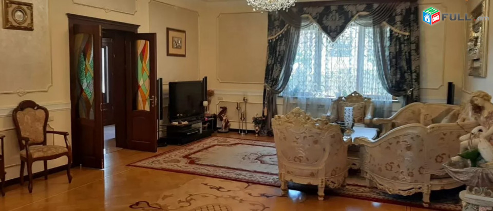 LA05055 Վարձով 3 հարկանի 7 սենյականոց առանձնատուն Նոր Նորքի 2-րդ զանգվածում Մոլդովական փողոցում
