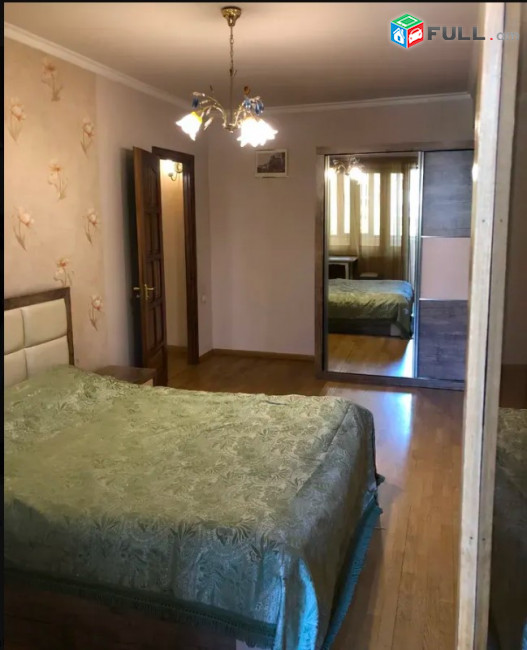 LA05432  Վարձով 3 սենյականոց բնակարան Հին Երևանցու փողոց  , Օպերա