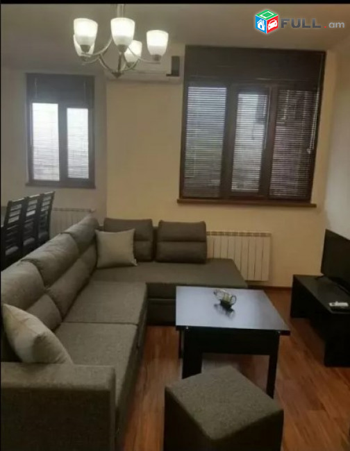 LA06038 Վարձով 3 սենյականոց բնակարան Գրիբոյեդով, նորակառույց շենք