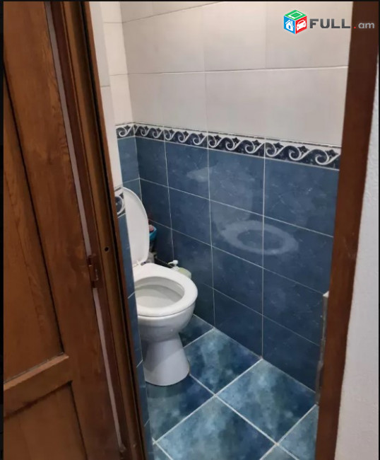LA06635 Վարձով 3 սենյականոց բնակարան Երվանդ Քոչար փողոցում 