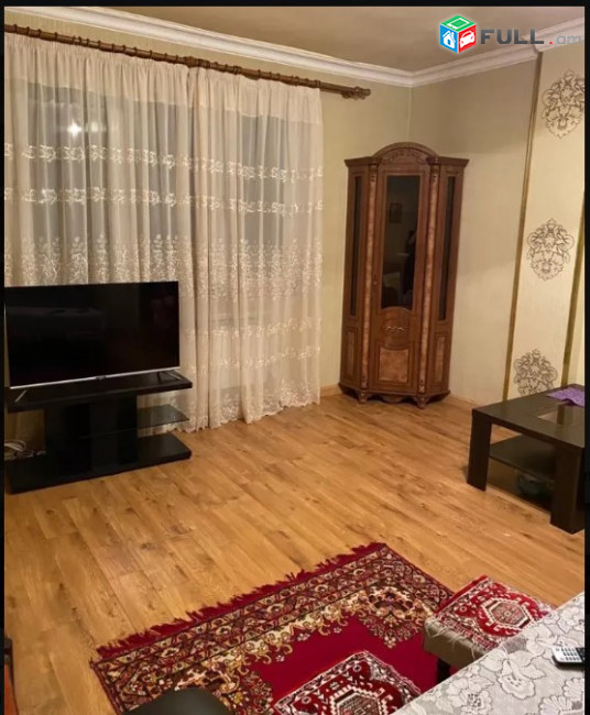 LA07199 Վարձով 3 սենյականոց բնակարան  Լենինգրադյան , Ռոբերտո խանութի մոտ