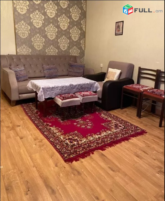 LA07199 Վարձով 3 սենյականոց բնակարան  Լենինգրադյան , Ռոբերտո խանութի մոտ