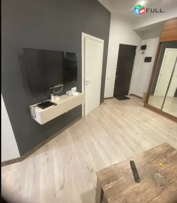 LA07476 Վարձով 2 սենյականոց բնակարան  Պուշկինի փողոց , նորակառույց շենքում