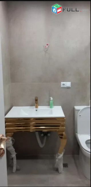 LA07539 Վարձով 3 սենյականոց բնակարան Դավիթաշեն 4 թաղամաս ,  նորակառույց շենքում
