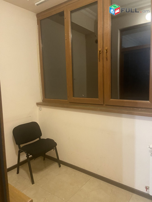 LA06848 Վարձով 2 սենյականոց գրասենյակային տարածք Կոմիտաս , Mr.Gyros ի մոտ նորակառույց