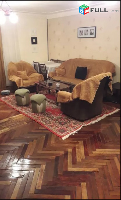 LA07899  Վարձով 4 սենյականոց բնակարան Արամ Խաչատրյանի փողոցում