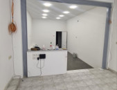 LA08258 Վարձով 90 քմ տարածք Լենինգրադյան փողոց , Համալիրի դիմաց