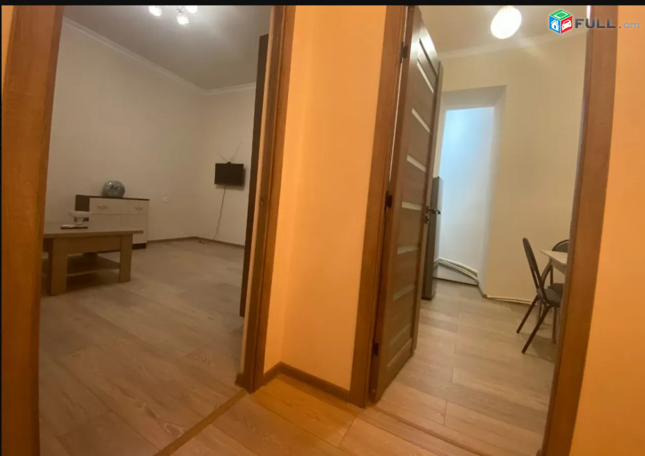 LA08289 Վարձով 2 սենյականոց բնակարան Գարեգին Նժդեհ,  հրապարակ մոտ