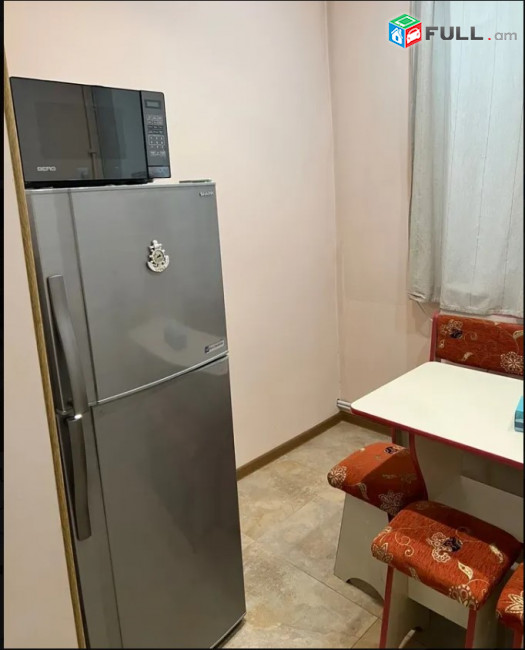 LA08482 Վարձով 2 սենյականոց բնակարան Վաղարշյան փողոցում 