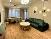 LA08795 Օրավարձով 3 սենյականոց բնակարան  Ամիրյան փողոց , նորակառույց շենքում